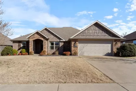 3702 Embry Dr, Fayetteville, AR 72764