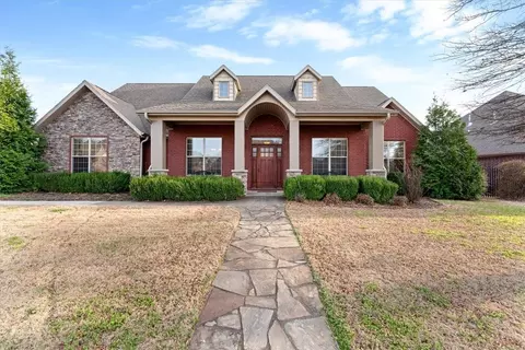 6500 Coat Brg, Rogers, AR 72758