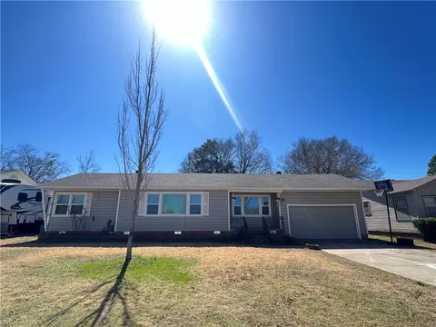 4210 Free Ferry Ln, Fort Smith, AR 72903