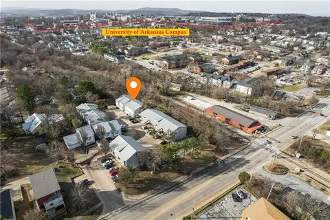 1000-1051 N Molly Ct, Fayetteville, AR 72701
