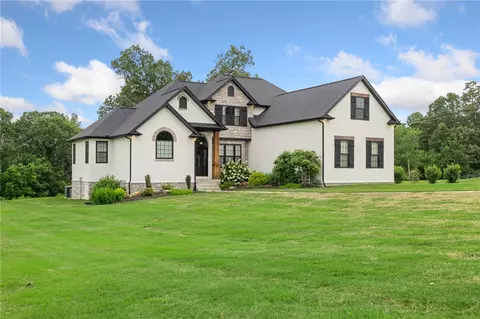3116 Savannah Dr, Harrison, AR 72601