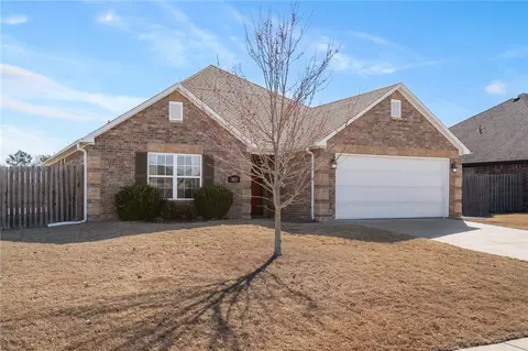 Exterior - 3825 Baltic St, Springdale, AR 72762 photo 3 of 8