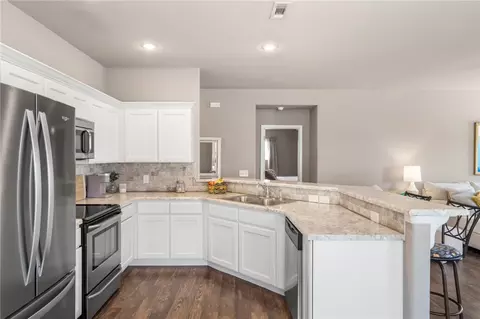 Kitchen - 3825 Baltic St, Springdale, AR 72762 photo 3 of 3