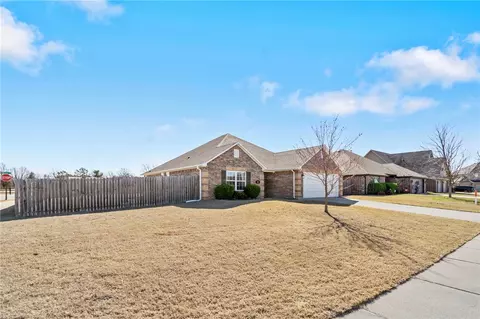 Exterior - 3825 Baltic St, Springdale, AR 72762 photo 4 of 8