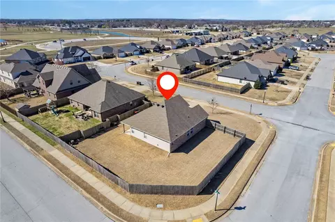 View/Area - 3825 Baltic St, Springdale, AR 72762 photo 3 of 8