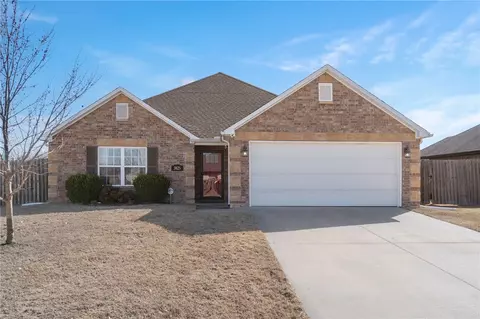 Exterior - 3825 Baltic St, Springdale, AR 72762 photo 2 of 8