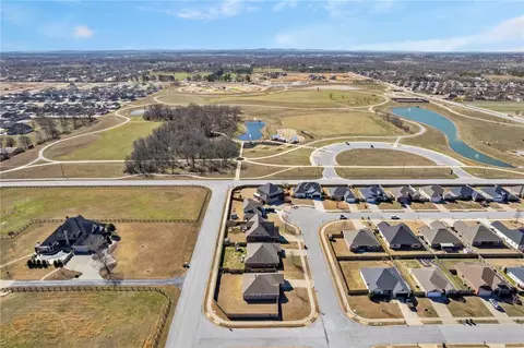 View/Area - 3825 Baltic St, Springdale, AR 72762 photo 4 of 8