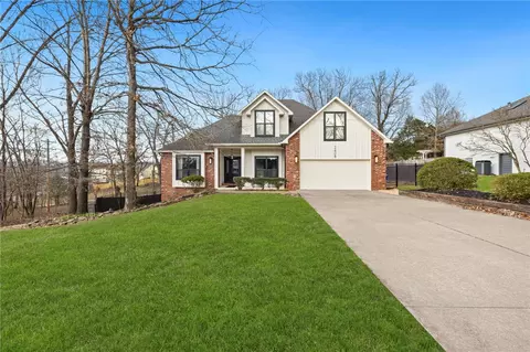 2408 NW Turner Dr, Bentonville, AR 72712