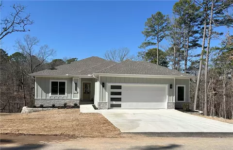 11 Tibberton Cir, Bella Vista, AR 72714