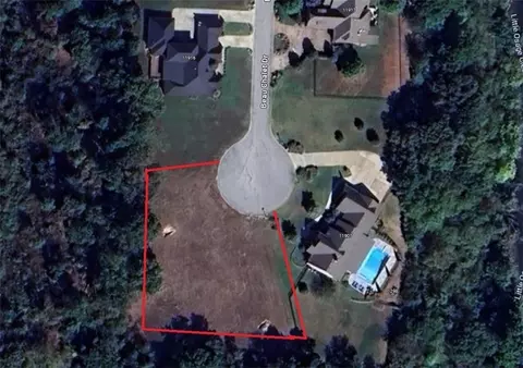 Beau Chalet Drive, Bentonville, AR 72713