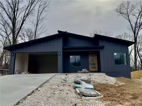 5 Chudleigh Ln, Bella Vista, AR 72714