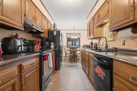 109 Cardinal, Harrison, AR 72601 photo 8