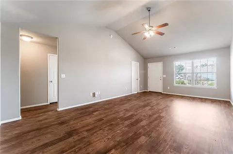 3475 Justice Dr, Springdale, AR 72764 photo 2