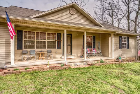 5111 Fred Walker Rd, Harrison, AR 72601
