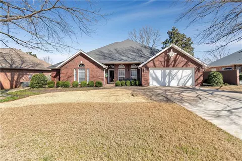 4370 W Trillium, Fayetteville, AR 72704