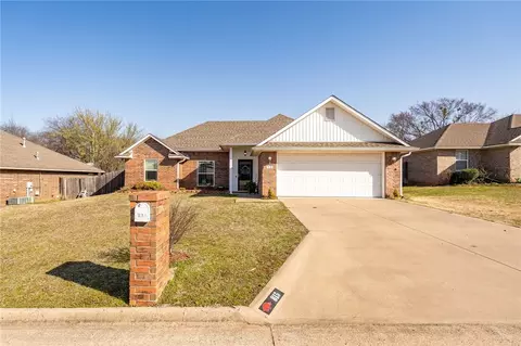 815 Harvard, Fort Smith, AR 72908 photo 3