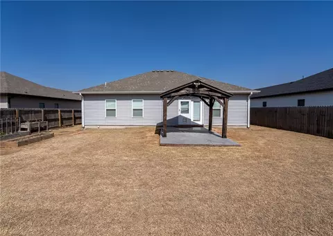 Exterior - 241 Williams Ct, Centerton, AR 72719 photo 4 of 7