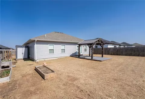 Exterior - 241 Williams Ct, Centerton, AR 72719 photo 3 of 7