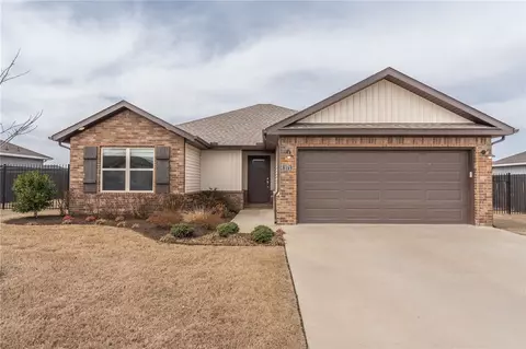 371 N Mojave St, Farmington, AR 72730