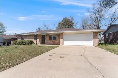 3908 Clark Ave, Springdale, AR 72762