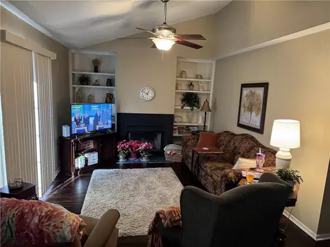 2052-2077 N Kantz Ln, Fayetteville, AR 72703