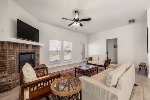525 Wright Ln, Pea Ridge, AR 72751 photo 9