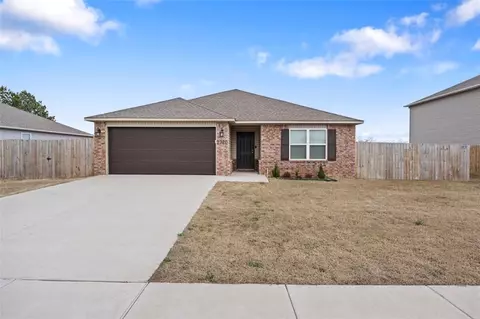 2720 Bauer St, Pea Ridge, AR 72751