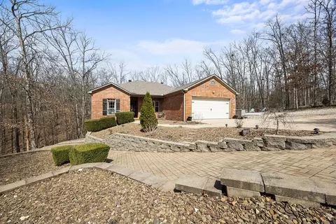 6 Yoxall Ln, Bella Vista, AR 72714