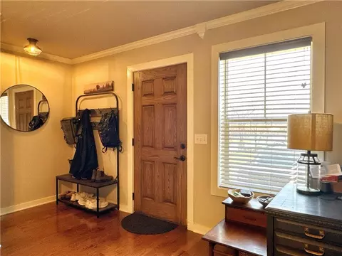 Entry Way - 2212 Ellington Dr #E, Springdale, AR 72762 photo 1 of 4