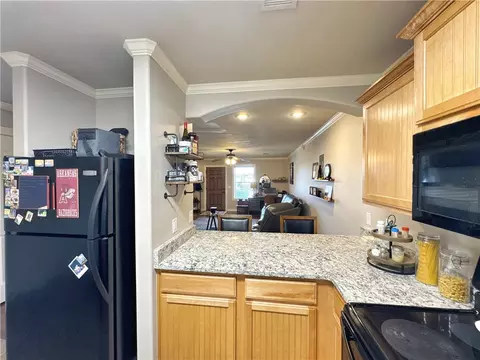 Kitchen - 2212 Ellington Dr #E, Springdale, AR 72762 photo 5 of 6
