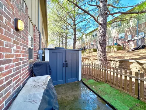 Exterior - 2212 Ellington Dr #E, Springdale, AR 72762 photo 2 of 5