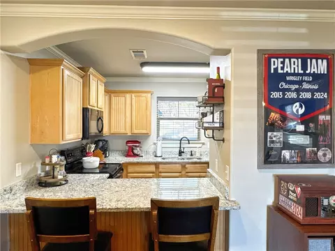 Kitchen - 2212 Ellington Dr #E, Springdale, AR 72762 photo 1 of 6