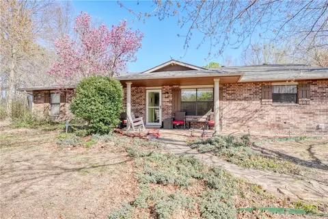 306 Eames Ave, Springdale, AR 72764