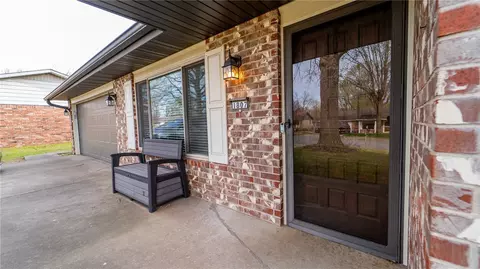 1807 Joye St, Springdale, AR 72762