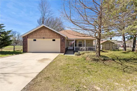 20797 Shady Ln, Springdale, AR 72764