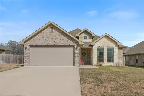 3570 Macintosh Way, Bentonville, AR 72712