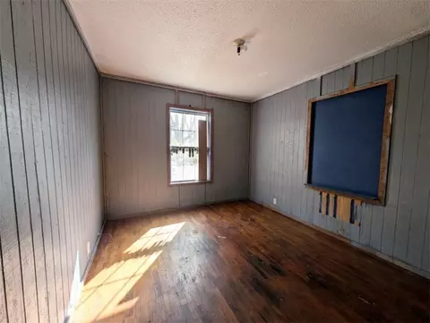 Bedroom - 706 S Ash St, Harrison, AR 72601 photo 1 of 1