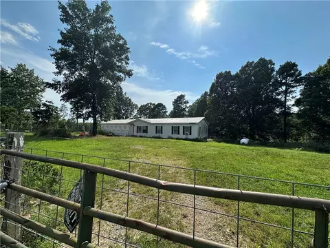 231 Jones Rd, Yellville, AR 72687
