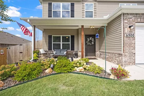 6900 SW Chestnut Hill Rd, Bentonville, AR 72713