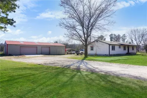 19583 Latta Rd, Canehill, AR 72717