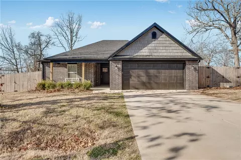 1 Alness Ln, Bella Vista, AR 72715