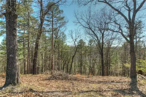 15637 Cottonwood Ln, Rogers, AR 72756