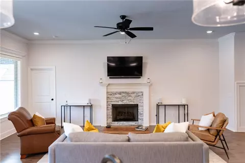 1411 Ocean Dr, Centerton, AR 72719 photo 8