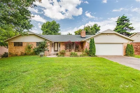1406 Camino Real, Springdale, AR 72762