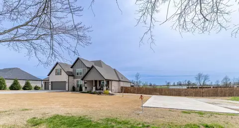 938 E Taldo Loop, Springdale, AR 72762 photo 3