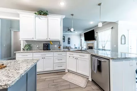 938 E Taldo Loop, Springdale, AR 72762 photo 18