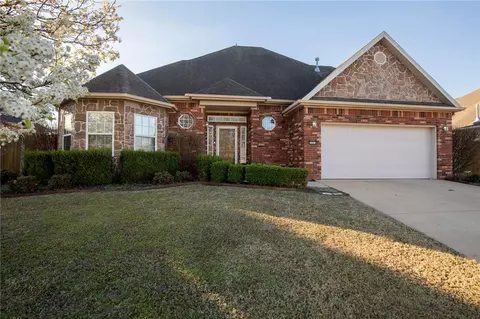 3083 Eagle Crest Cir, Springdale, AR 72762