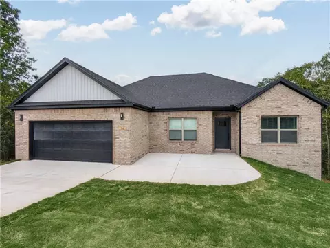 18 Aberdeen Ln, Bella Vista, AR 72714