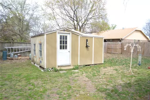 204 Edmondson Ave, Springdale, AR 72764 photo 33