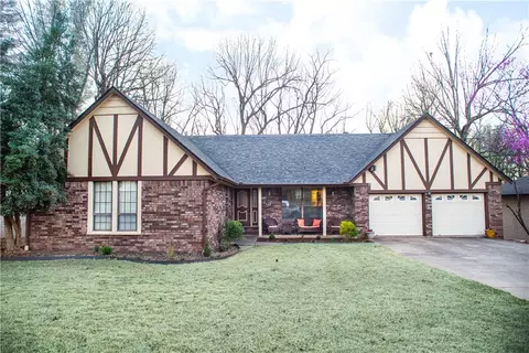 1450 Overo Cir, Springdale, AR 72762